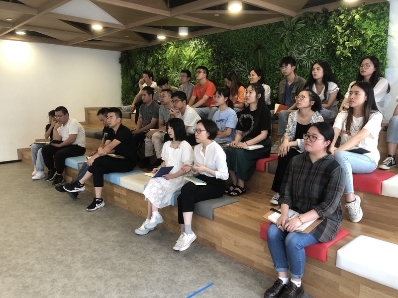 風控審計部與優勝業務一部開展溝通交流會